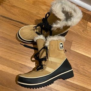 Sorel Tivoli II women’s snow boot